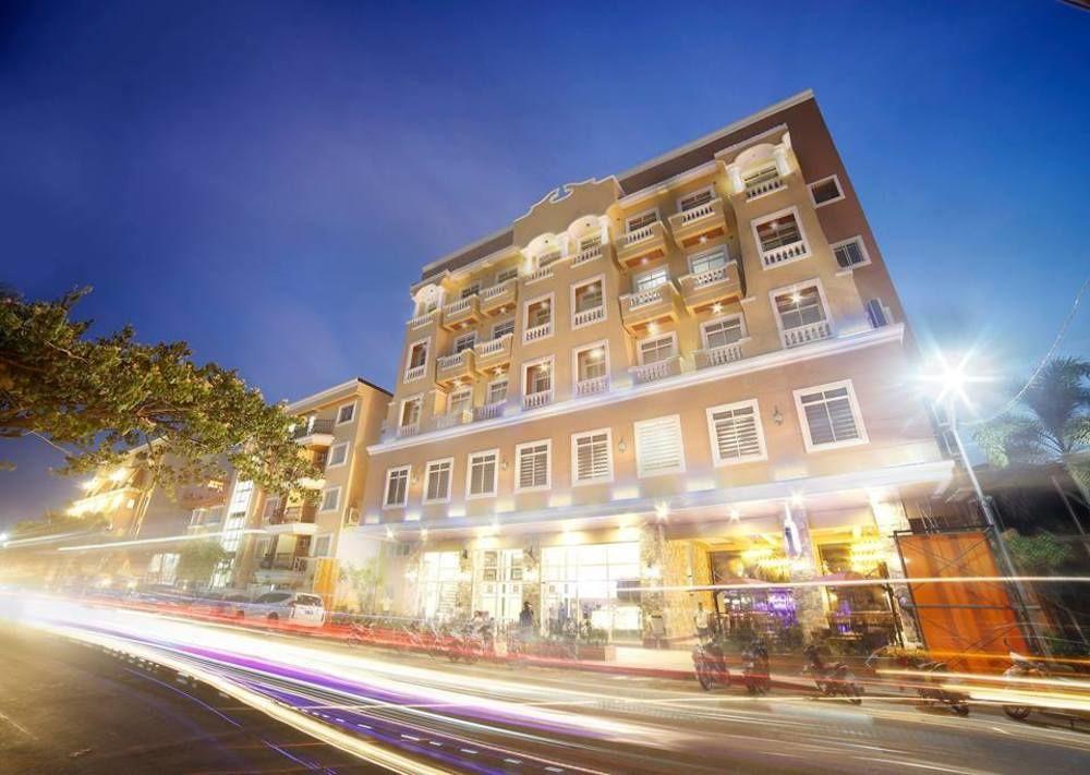 Villa Caceres Hotel Naga  Buitenkant foto