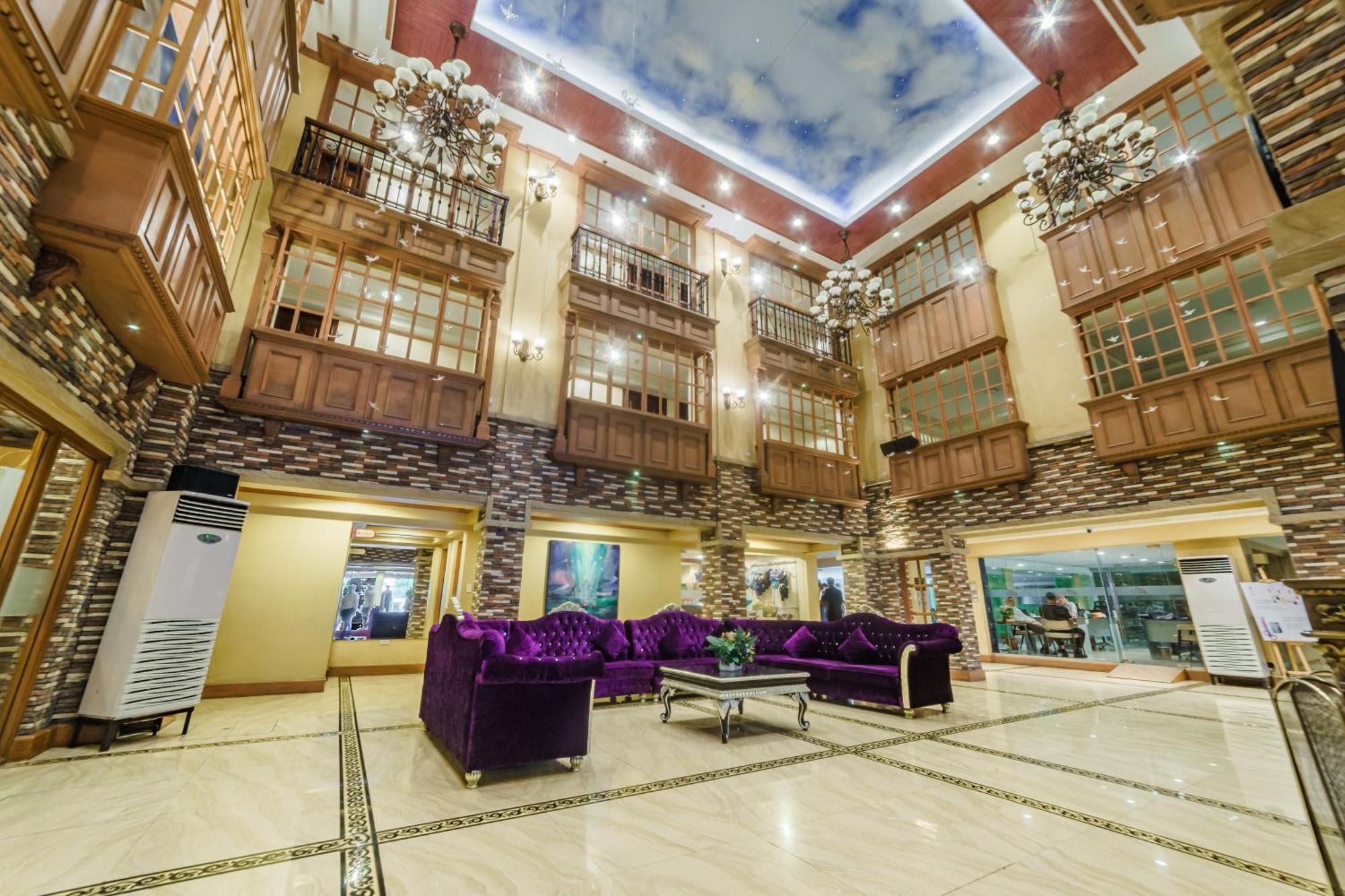 Villa Caceres Hotel Naga  Buitenkant foto